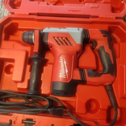Milwaukee 1-1/8" Corded SDS Plus Rotary Hammer 