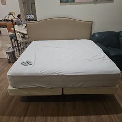 California King Mattress With Tempur-Pedic Box Springs