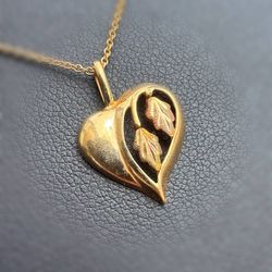 Jewelry 10k solid two tone yellow gold heart leaves 🍂 Pendant charm