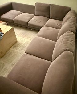 Sectional couch SALE Ridgewood