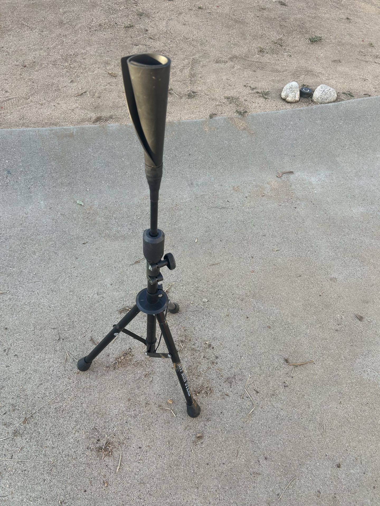 Baseball batting tee
