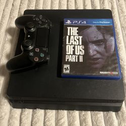 PS4 With Two Different Last Of Us