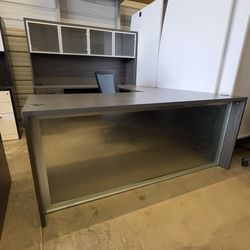 U Shaped Desk With Glass Modesty, Hutch, And Matching Pedestal 