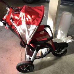 Chico Avtiv3 Jogging Stroller