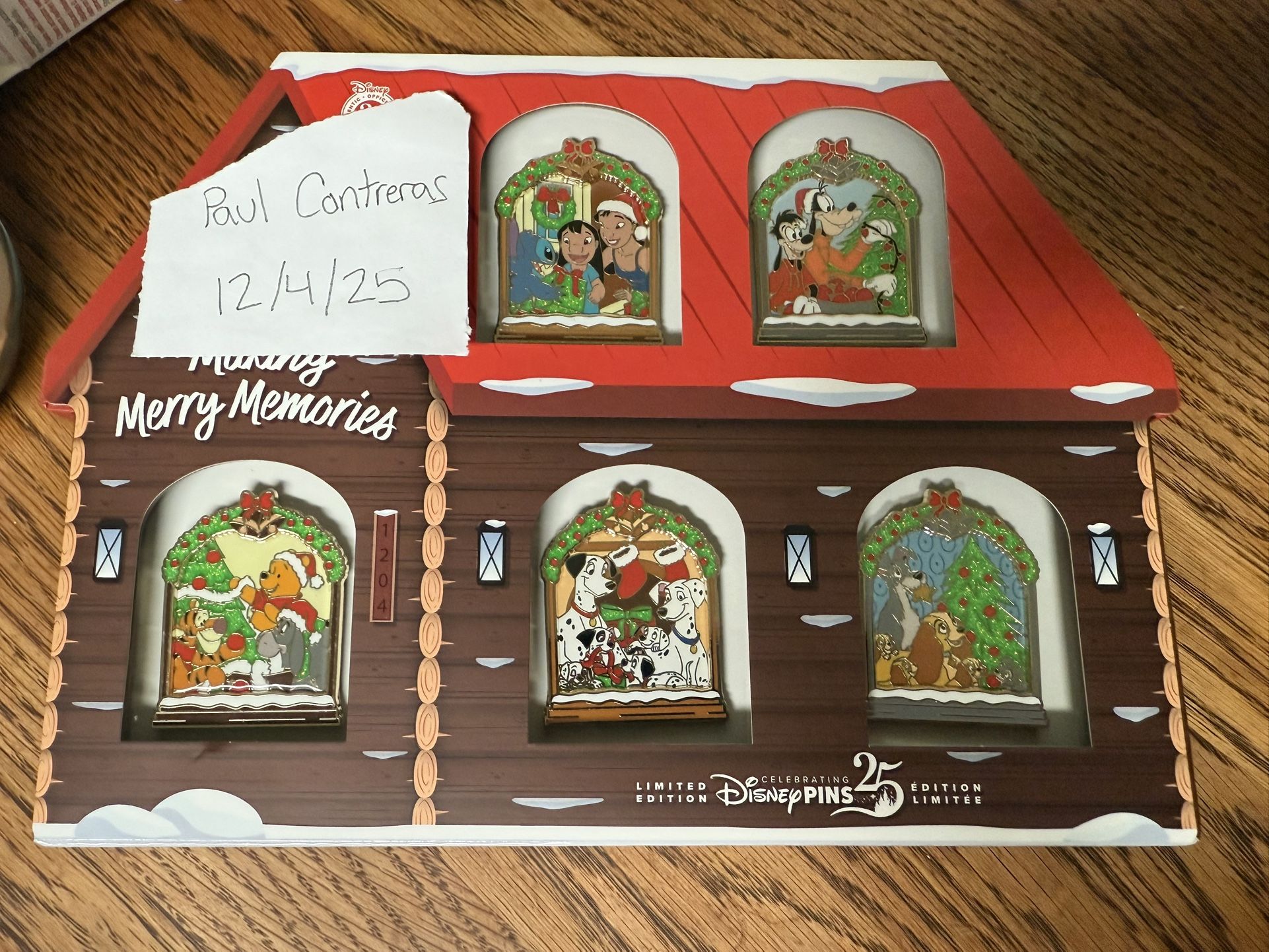 Disney Christmas Pin Set