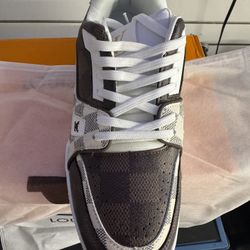 LV Sneakers