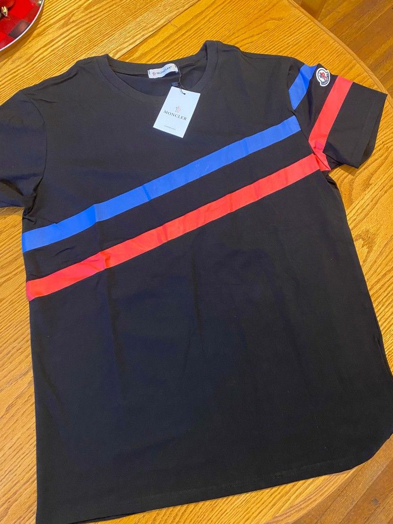 Moncler Large Runs Like A XL