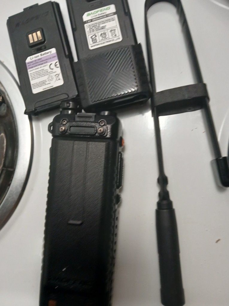 BAOFENG handheld Ham Radio Walkie Talkie