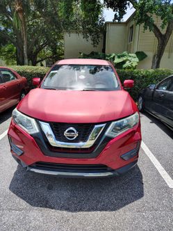 Nissan Rogue 2017 millas119000