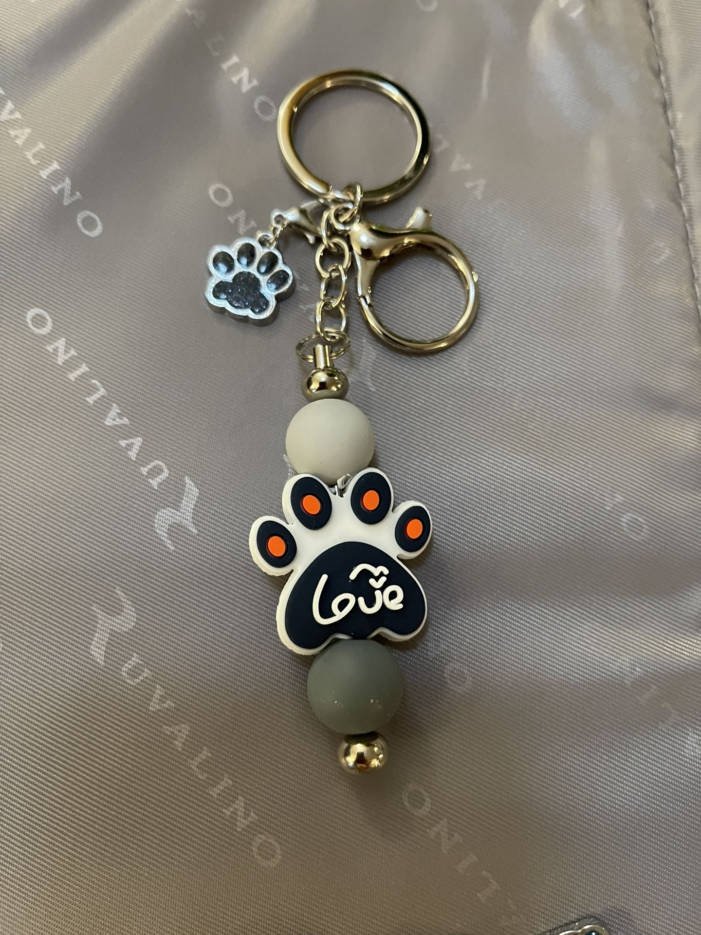 Paw Print Dog Keychain With Love Charm -gray And White
