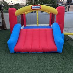 New kids little tikes bounce house