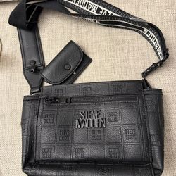 rare Steve Madden black crossbody handbag