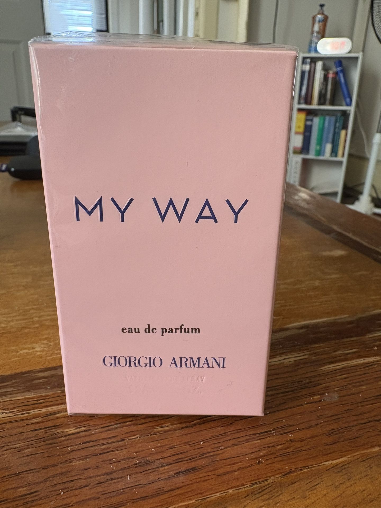 Luxury Woman, Perfume, (My Way, Giorgio Man)