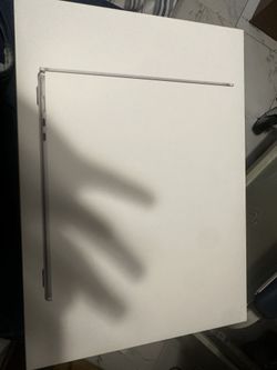 MacBook Air 15 inch 24gb Ram 1TB Storage