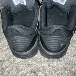 Black jordan sneakers size 5 youth