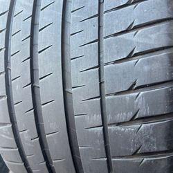 1 Llanta 285/30ZR20 Michelin PILOT SPORT 4S 