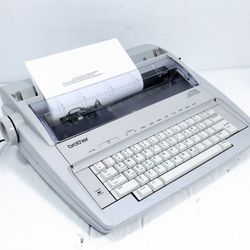 Brother GX-6750 Correctronic Typewriter