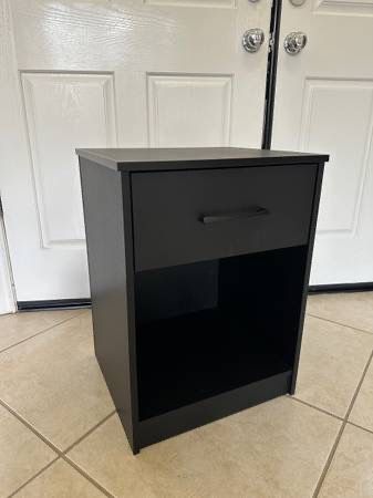 Brand New Black Wood Night Stand End Table Single Drawer Nightstand