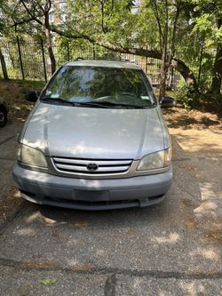 2002 Toyota Sienna