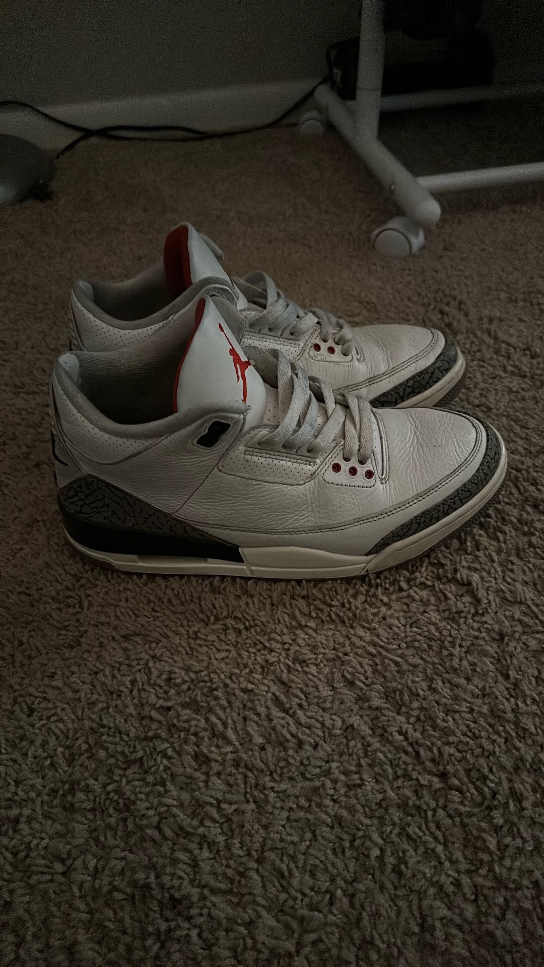 Retro 3 white cement 
