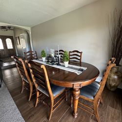 Sturdy 48”, 68”, Or 88” Optional Dining Table W/ 6 Chairs