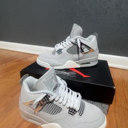 Jordan 4 frozen moments