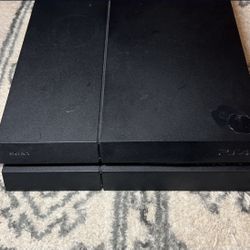 PS4 With Controllers 