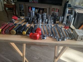 Tool bundle  with tool bag