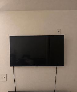 40-inch TCL Smart TV