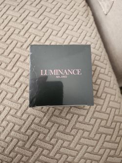 Luminance Blurring Powder