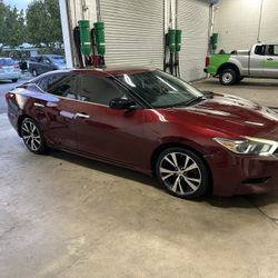 2017 Nissan Maxima