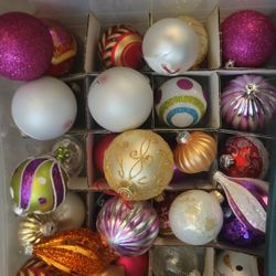 Christmas.
Orderments