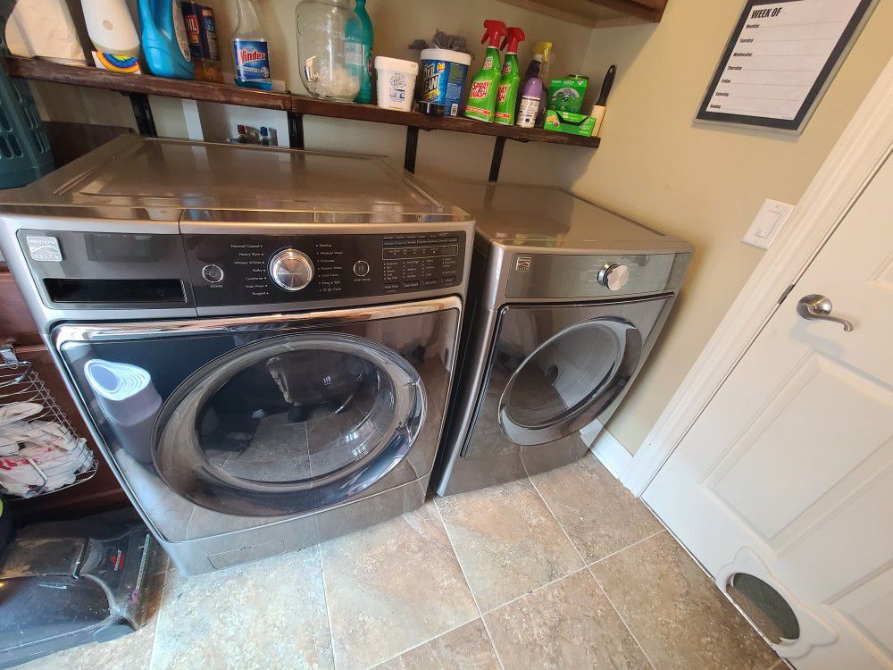 Kenmore Elite smart washer/dryer set 3 months old for sale.