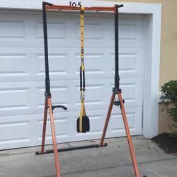 Pull up and dip bar station