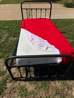 Twin size bed and mattress