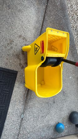 Rubbermaid Mop, Bucket