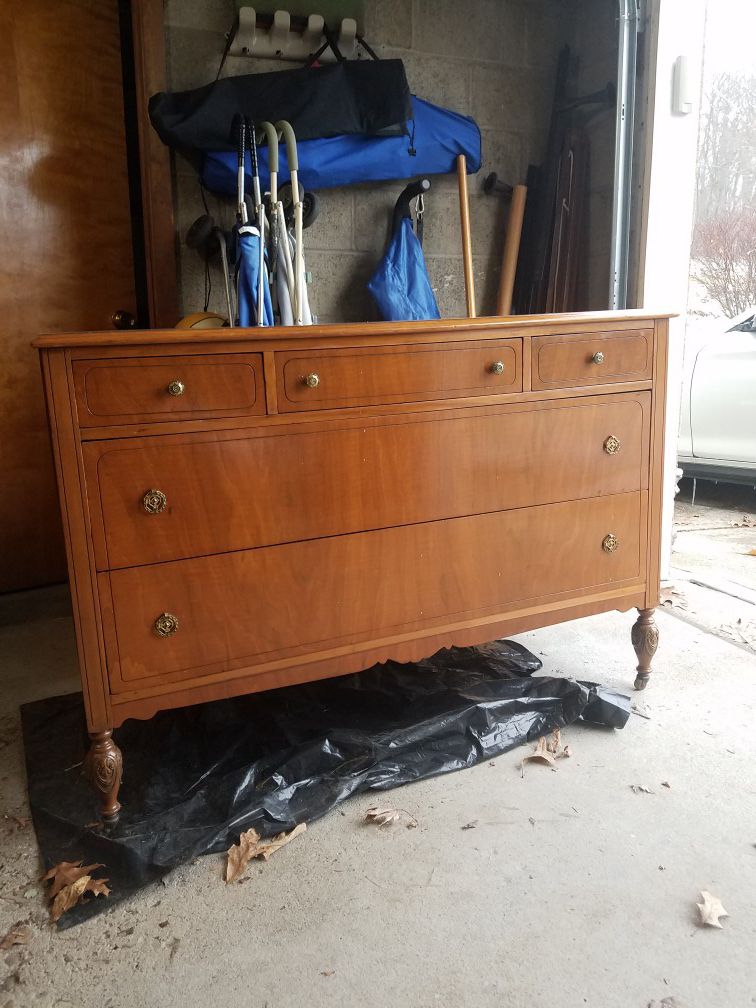 Vintage / Antique Chief Unagusta Walnut Dresser