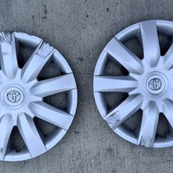 Pair of 2005 Toyota Camry 15” Hubcaps (OEM Style)