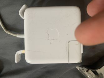 65 Watt MacBook Pro Mag Safe Charger