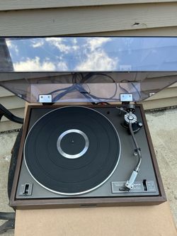 Pioneer PL-12D II Turntable