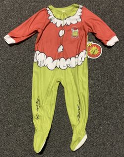 New The Grinch size 12 month Christmas pajama sleeper