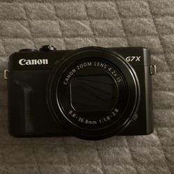 Canon G7X Mark II
