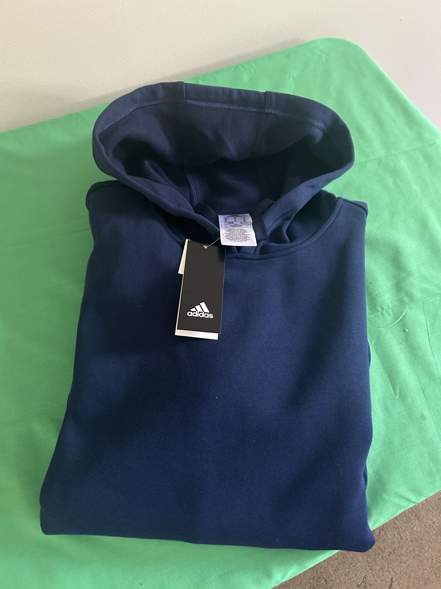 NEW BLUE ADIDAS CLASSIC HOODIE SIZE~MEDIUM 