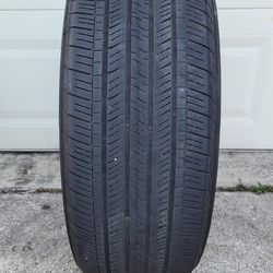 235/50R21 Goodyear Eagle Touring tire