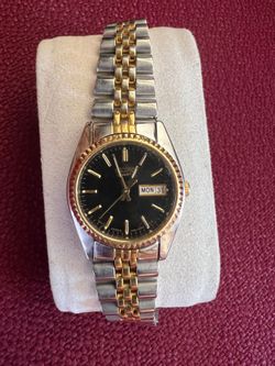 Seiko Quartz Two-Tone Stainless Steel Day-Date ladies's Watch.