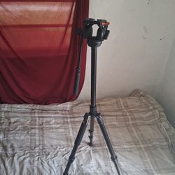 Coman Camera Stand