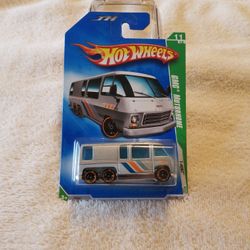Hot Wheels GMC Motorhome T-Hunt