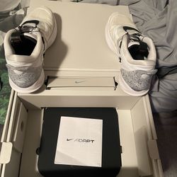 nike adapt 2.0  white cement 