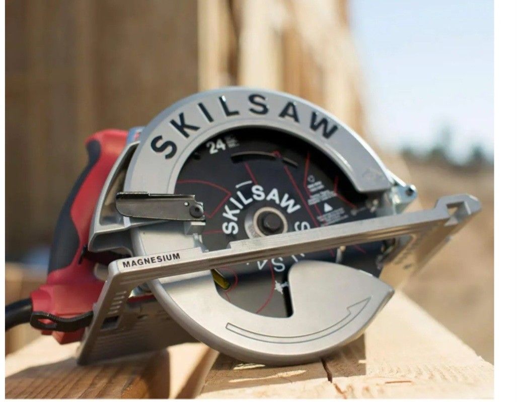 Skillsaw BRAND NEW. and Sawzall like new READ POST