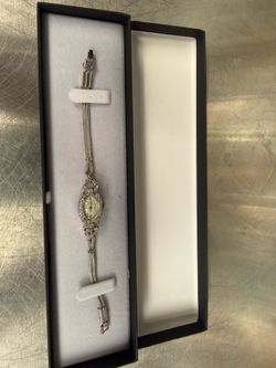 Trendy Vintage Art Deco Watch